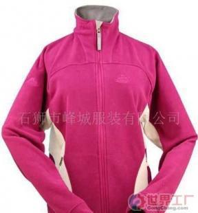 抓絨服裝批發(fā)指南 抓毛絨、搖粒絨的商機(jī)與采購策略